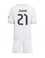 Real Madrid Brahim Diaz #21 Hjemmedraktsett Barn 2025-26 Korte ermer (+ bukser)